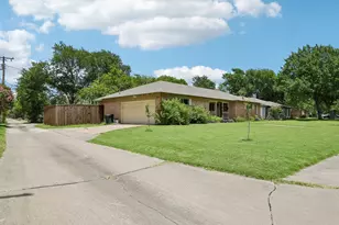 517 Shirley Ct, Richardson, TX 75081 - Photo 3