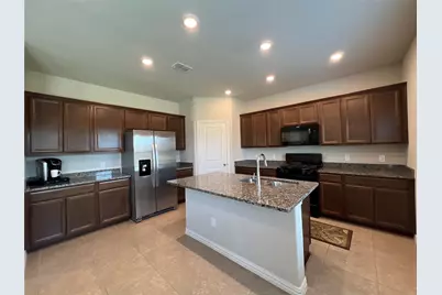 225 Lemley Drive, Fort Worth, TX 76131 - Photo 5