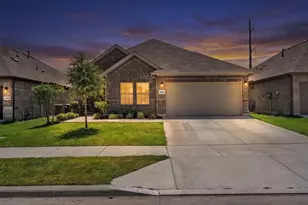 1016 Kirkham Wy, Fort Worth, TX 76247 - Photo 1