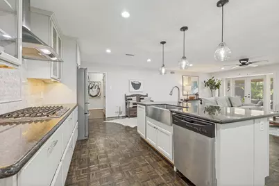 7107 Bucknell Drive, Dallas, TX 75214 - Photo 9