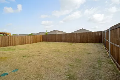 310 Mahogany Lane, Princeton, TX 75407 - Photo 17