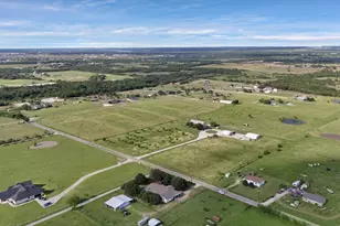 14301 County Rd 511, Venus, TX 76084 - Photo 39