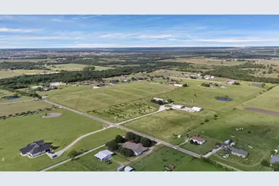 14301 County Road 511, Venus, TX 76084 - Photo 39