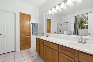 121 S Bluebonnet Cir, Justin, TX 76247 - Photo 19