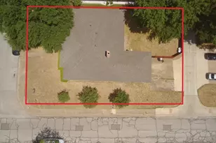 702 Granada Dr, Duncanville, TX 75116 - Photo 1