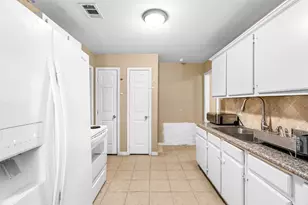 4427 Baldwin St, Dallas, TX 75210 - Photo 7