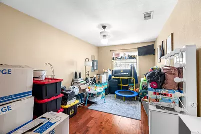 4427 Baldwin Street, Dallas, TX 75210 - Photo 11