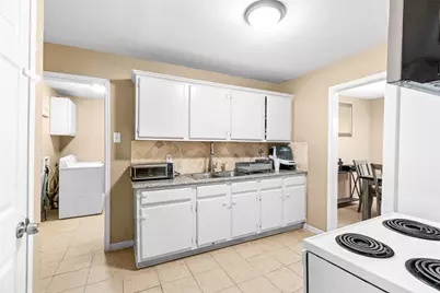4427 Baldwin Street, Dallas, TX 75210 - Photo 9