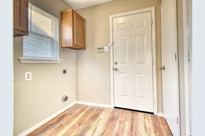 327 Southerland Avenue, Mesquite, TX 75150 - Photo 13
