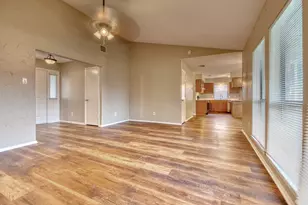 327 Southerland Ave, Mesquite, TX 75150 - Photo 7