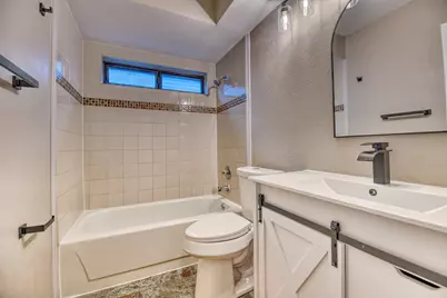 327 Southerland Avenue, Mesquite, TX 75150 - Photo 17