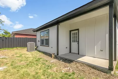 9704 Valley Mills Lane, Dallas, TX 75227 - Photo 25