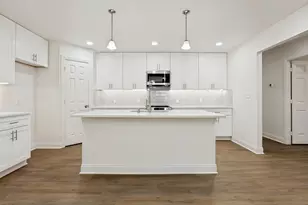3327 Garden Ln, Dallas, TX 75215 - Photo 13