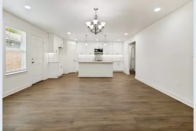 3327 Garden Lane, Dallas, TX 75215 - Photo 7