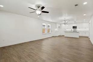 3327 Garden Ln, Dallas, TX 75215 - Photo 11