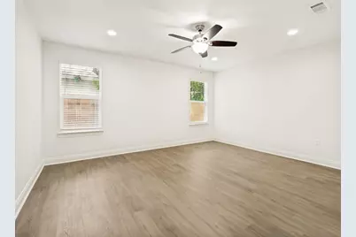 3327 Garden Lane, Dallas, TX 75215 - Photo 17