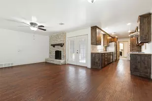 701 Brentwood Ln, Richardson, TX 75080 - Photo 7