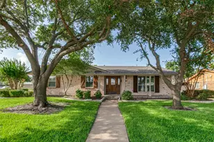 701 Brentwood Ln, Richardson, TX 75080 - Photo 1