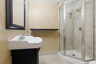 701 Brentwood Ln, Richardson, TX 75080 - Photo 9