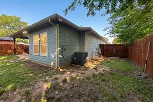 2655 Jennings Ave, Dallas, TX 75216 - Photo 13