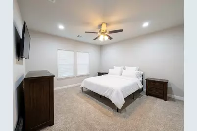 2655 Jennings Avenue, Dallas, TX 75216 - Photo 17