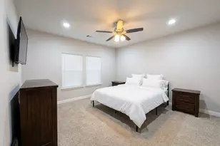 2655 Jennings Ave, Dallas, TX 75216 - Photo 17