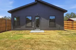 2506 Hercules Ct, Granbury, TX 76048 - Photo 5