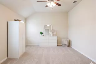 2956 Salina Dr, Grand Prairie, TX 75054 - Photo 15