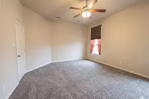 2956 Salina Dr, Grand Prairie, TX 75054 - Photo 23