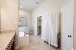 2956 Salina Dr, Grand Prairie, TX 75054 - Photo 17