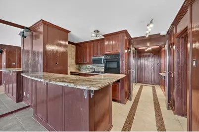 3883 Turtle Creek Boulevard #1005, Dallas, TX 75219 - Photo 9