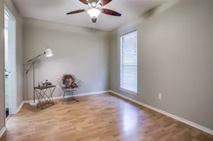 1605 5th Ave, Fort Worth, TX 76104 - Photo 3