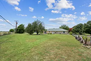 700 Panorama Loop, Waxahachie, TX 75165 - Photo 29