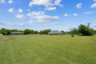 700 Panorama Loop, Waxahachie, TX 75165 - Photo 5