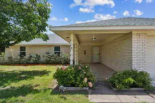 700 Panorama Loop, Waxahachie, TX 75165 - Photo 9