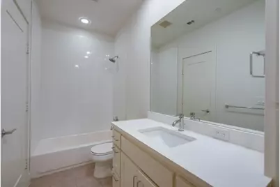 2127 Clark Street #104, Dallas, TX 75204 - Photo 13