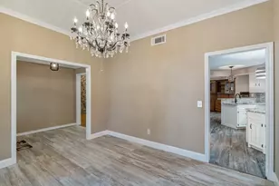 1527 Estates Way, Carrollton, TX 75006 - Photo 7