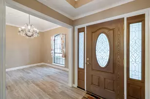 1527 Estates Way, Carrollton, TX 75006 - Photo 5