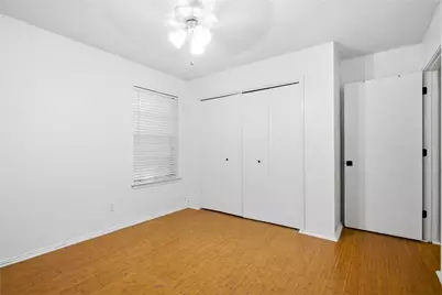 [Address not provided], Arlington, TX 76012 - Photo 9