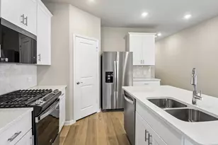 3038 O Pnes Dr, Farmersville, TX 75442 - Photo 3