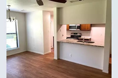 1109 Calico Lane #1810, Arlington, TX 76011 - Photo 5