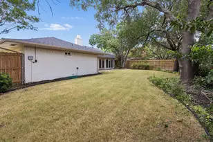 4331 Laren Ln, Dallas, TX 75244 - Photo 35