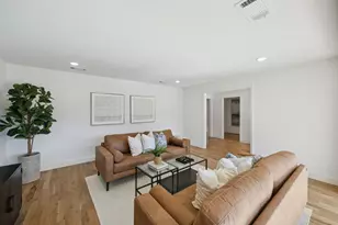 4331 Laren Ln, Dallas, TX 75244 - Photo 5