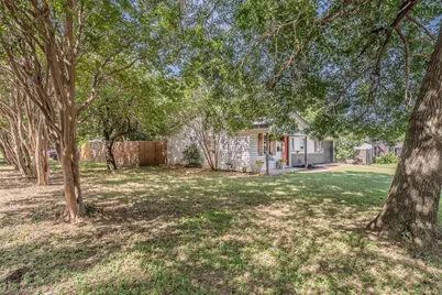 1904 Friar Tuck Drive, Arlington, TX 76013 - Photo 3