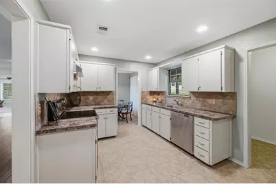 217 Paint Pony Trail N, Fort Worth, TX 76108 - Photo 13