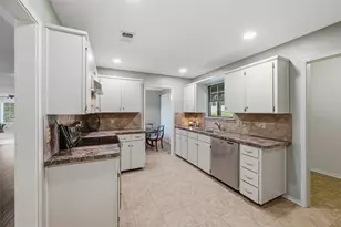217 Paint Pony Trail N, Fort Worth, TX 76108 - Photo 13