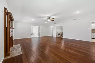 217 Paint Pony Trail N, Fort Worth, TX 76108 - Photo 7