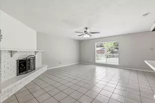 7323 Ashcrest Ln, Dallas, TX 75249 - Photo 9