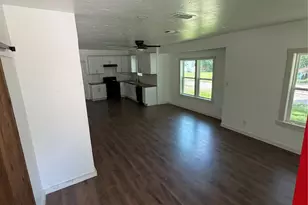 1212 Earl St, Commerce, TX 75428 - Photo 7