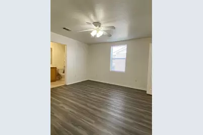 4406 Bobbie Ann Drive, Granbury, TX 76049 - Photo 5